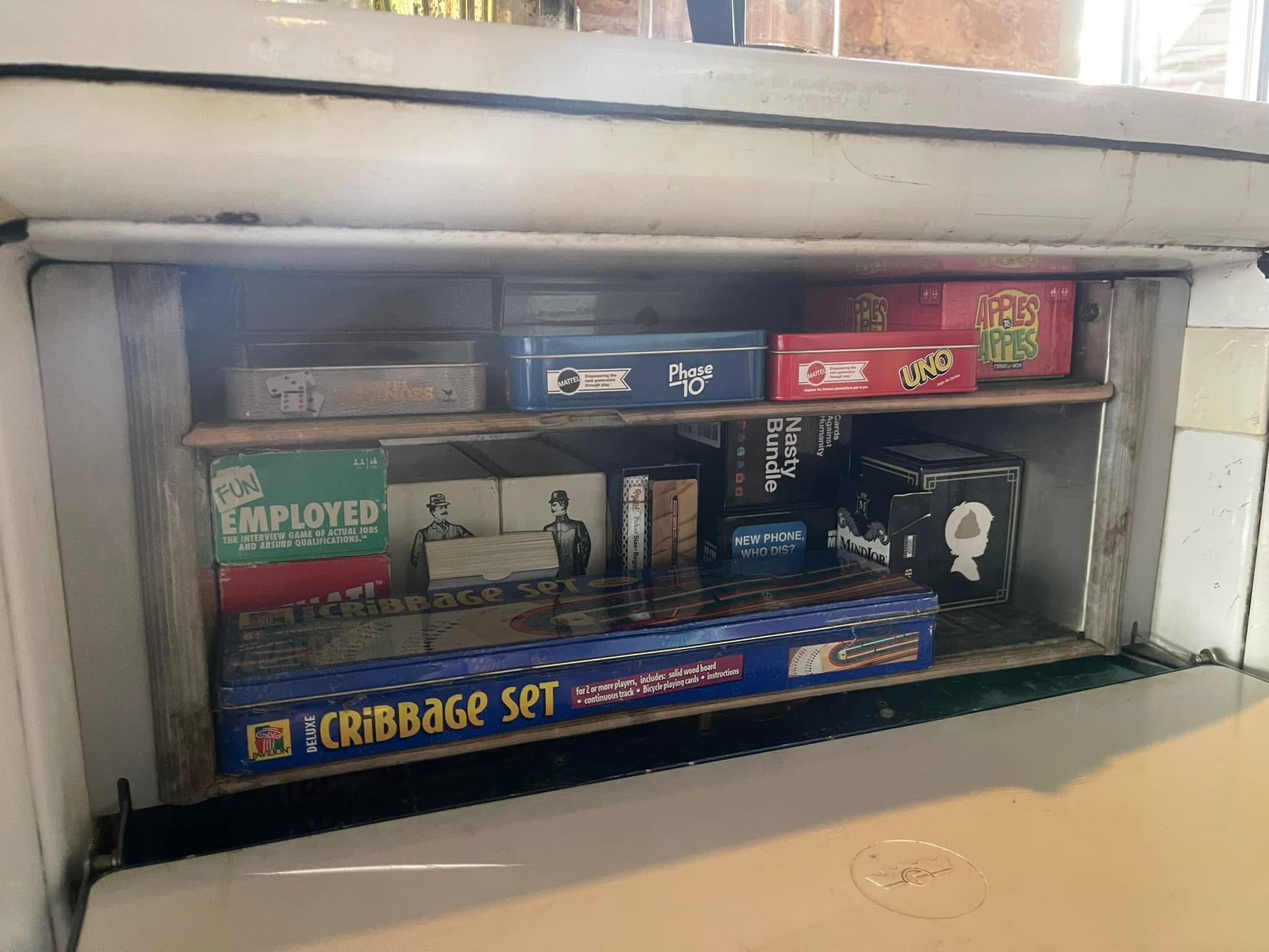 Game fridge - Cards